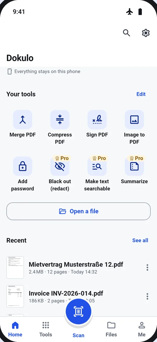 The Tools tab in Dokulo, where Split PDF is two taps away